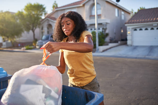 Best Furniture Removal Near Me  in Santa Venetia, CA
