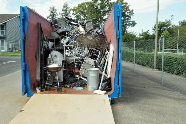 Best Electronics Removal Services  in Santa Venetia, CA