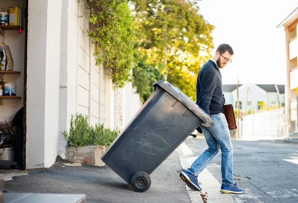 Best Construction Debris Removal  in Santa Venetia, CA
